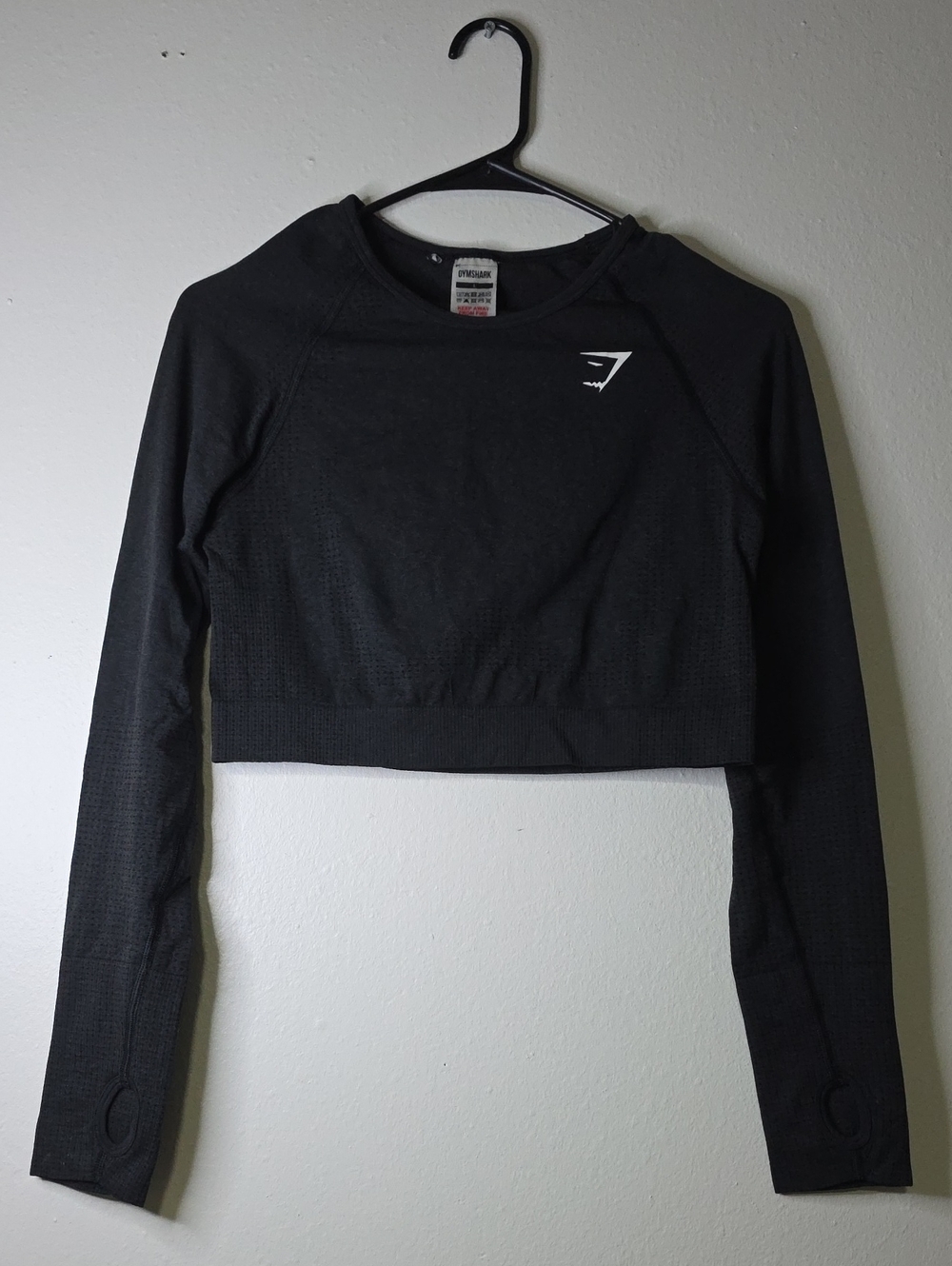 Gymshark Black Seamless Long-Sleeve Cropped Top